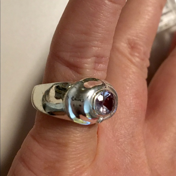 Sterling Silver Modern Faceted Amethyst Ring💟 - Picture 4 of 7